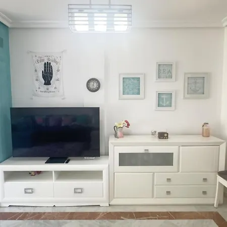 بيت للعطل Townhouse By Cabopino Golf, *