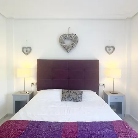Townhouse By Cabopino Golf, بيت للعطل *