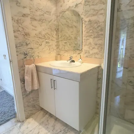 Townhouse By Cabopino Golf, بيت للعطل ماربيا