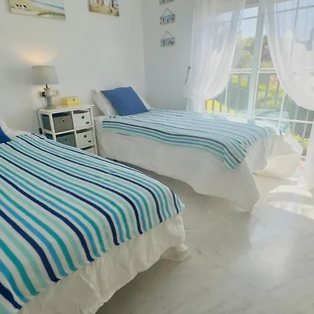 Townhouse By Cabopino Golf, ماربيا