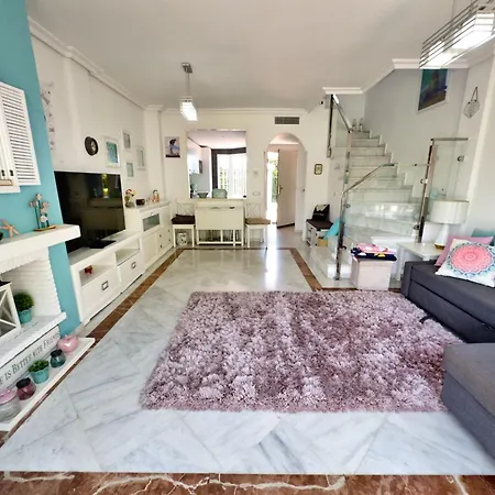 Townhouse By Cabopino Golf, Holiday home Marbella