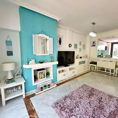 Townhouse By Cabopino Golf, Holiday home Marbella